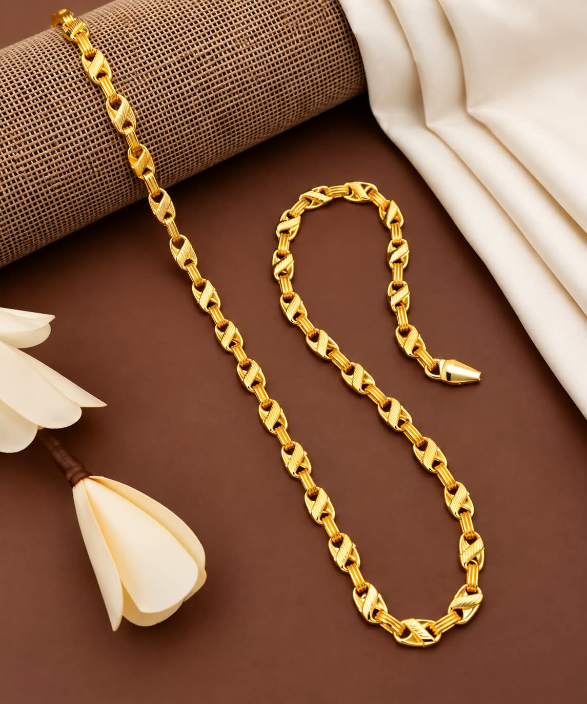 Stylish Heavy Golden Neck Men Chain – 20 Inches | Premium Gold-Plated Chain for Men ✨